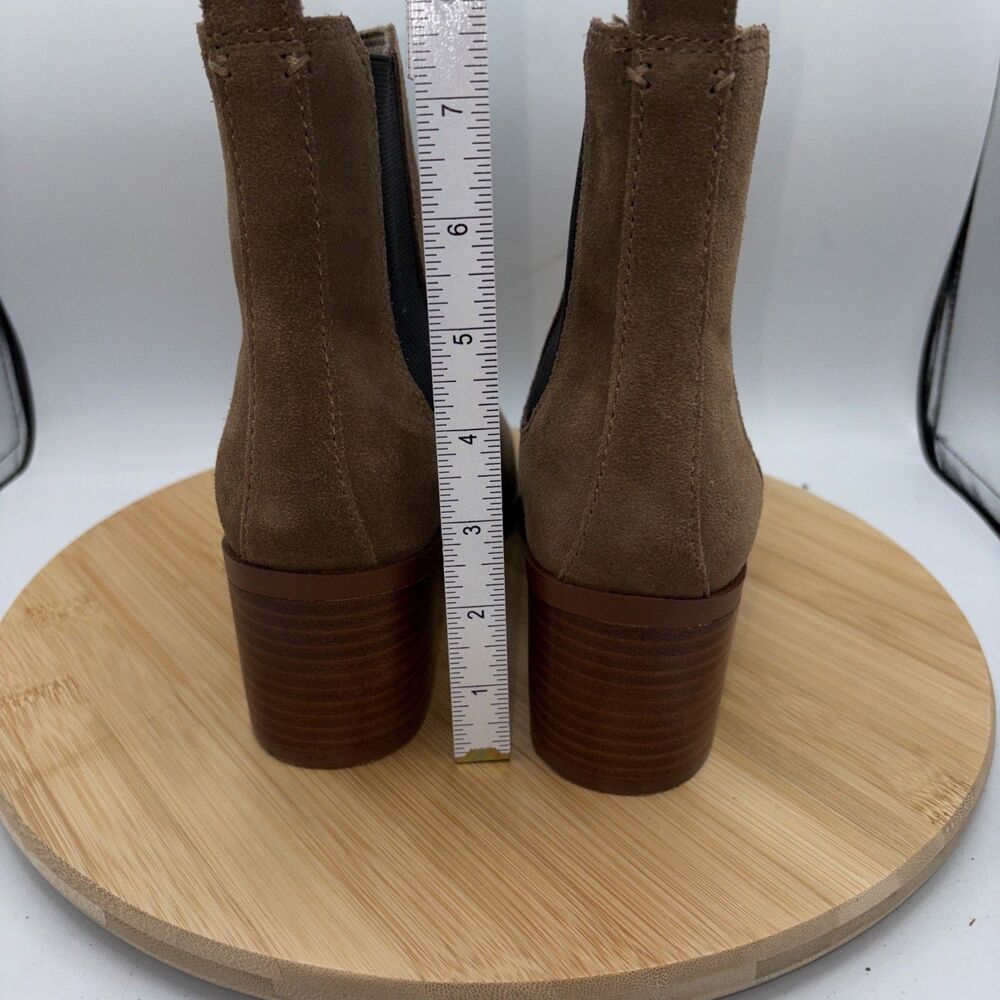 Steve Madden Rockwell Chelsea Boots Womens 7M Tan Suede Leather Pull On - Picture 8 of 9